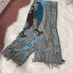 Paisley Print Big Scarf / Pashmina / Shawl